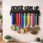 Wieszak na medale "Never Give Up" - obrazek 2